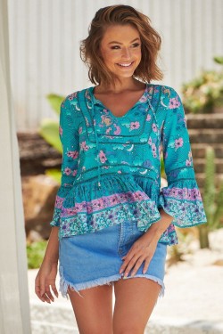 jaase starry turquoise print rose top detail