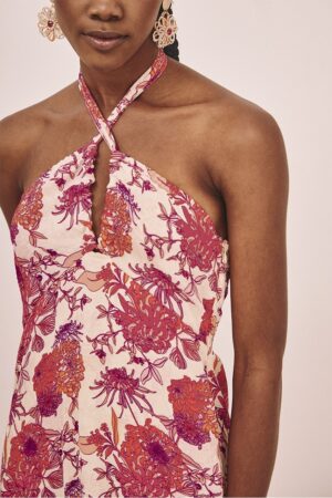 Detalle del vestido halter flores de Nekane