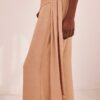 nkn nekane pantalón fluido asimétrico perfil