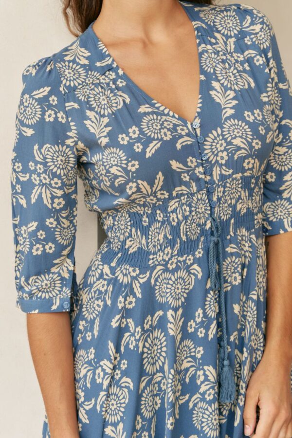 Detalle del estampado floral del vestido Jaase Indiana Day Dream Sea