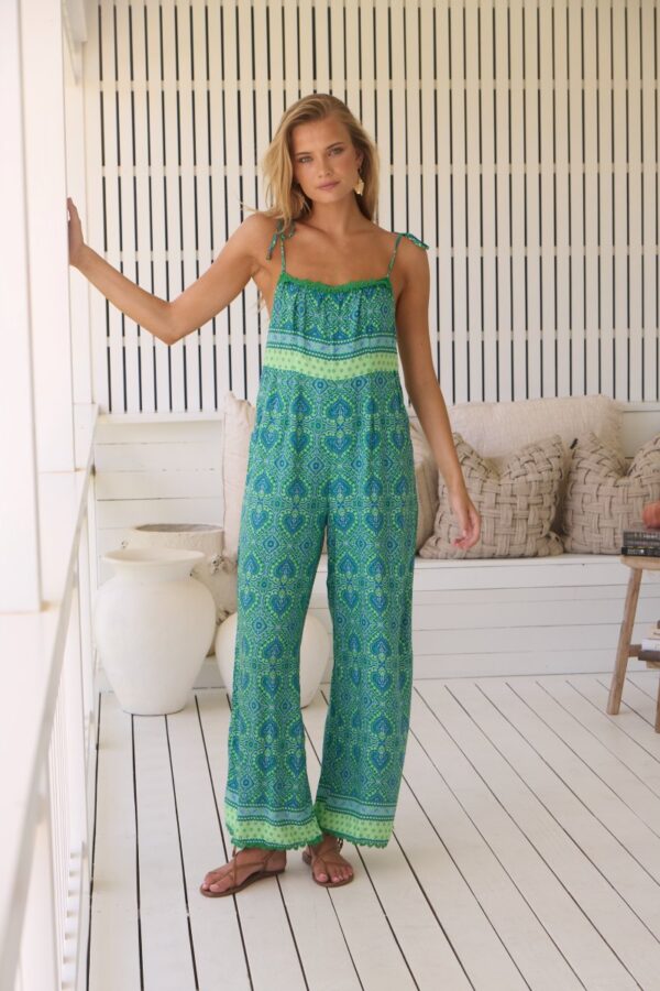 Moda bohemia Jaase – Mono Kea Tranquility en tonos verdes y azules con tirantes finos