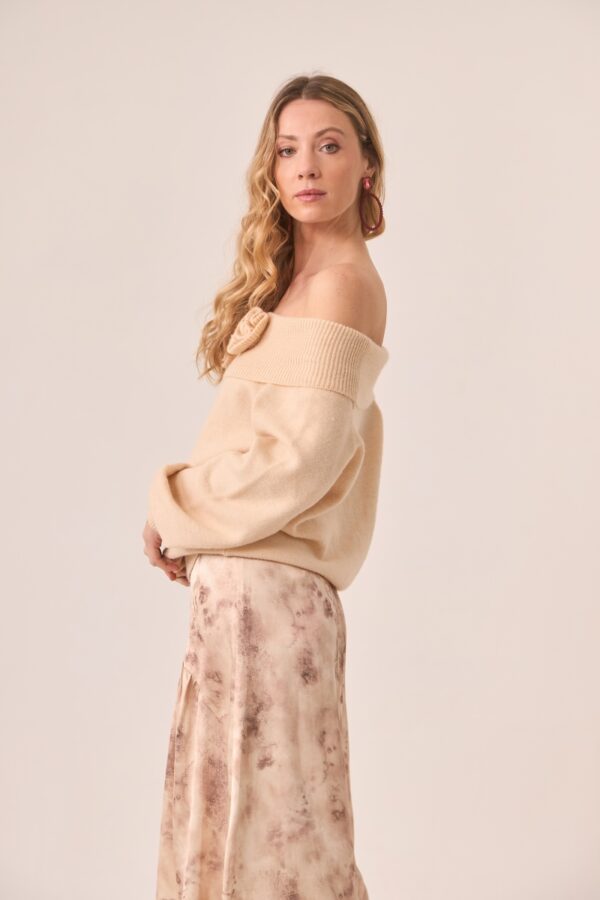 nkn nekane jersey cuello vuelto flores beige perfil