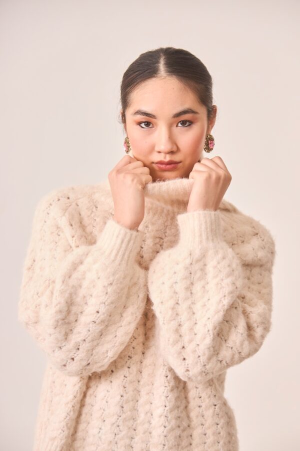 NKN Nekane – Silfi cable knit sweater cover