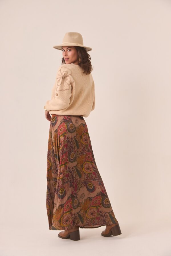 NKN Nekane – Floral Sleeve Knit Sweater side